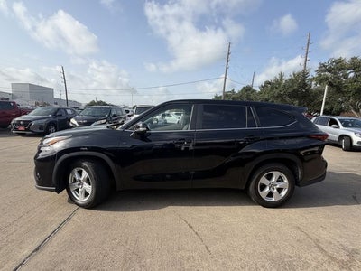 2024 Toyota Highlander LE