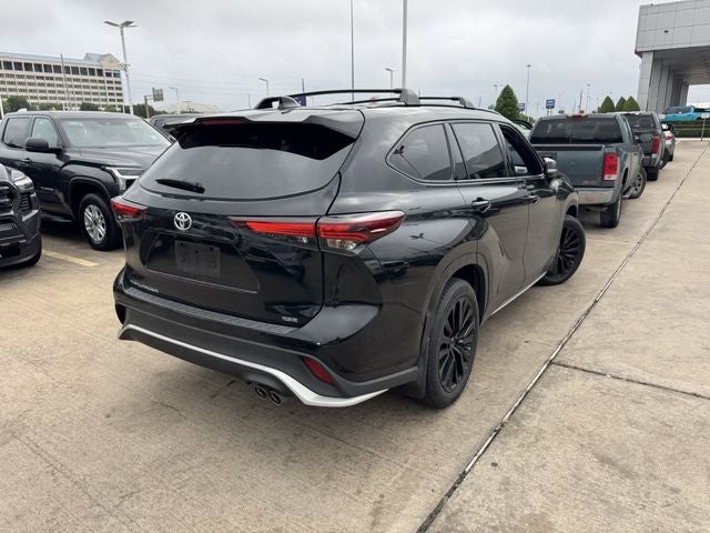 2024 Toyota HIGHLANDER XSE