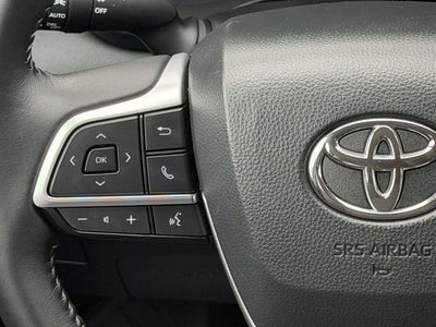 2025 Toyota HIGHLANDER LE