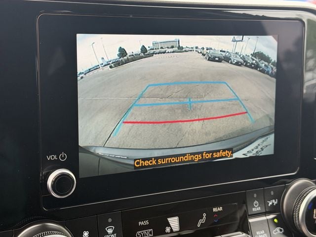 2025 Toyota HIGHLANDER LE