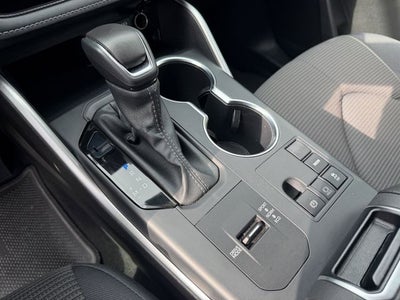 2025 Toyota HIGHLANDER LE