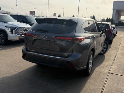 2023 Toyota HIGHLANDER LE