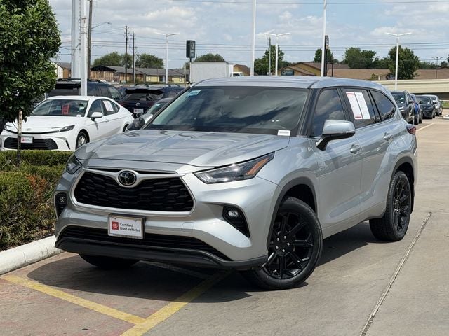 2023 Toyota HIGHLANDER LE