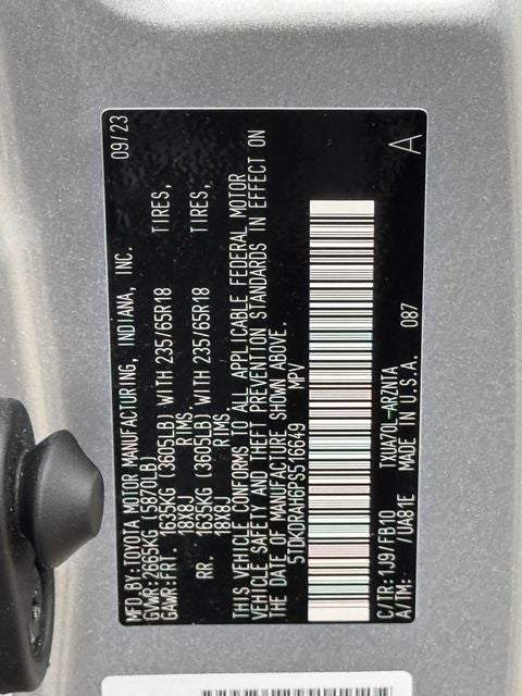 2023 Toyota HIGHLANDER LE