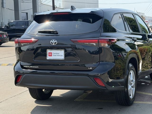 2024 Toyota HIGHLANDER LE