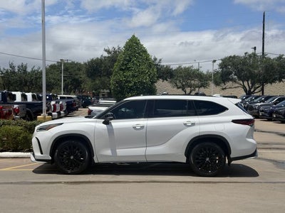 2024 Toyota Highlander XSE