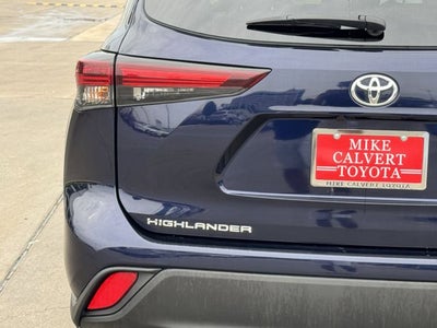 2025 Toyota HIGHLANDER LE