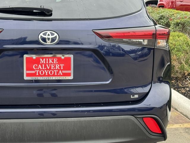 2025 Toyota HIGHLANDER LE