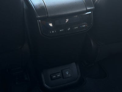 2025 Toyota Highlander Limited
