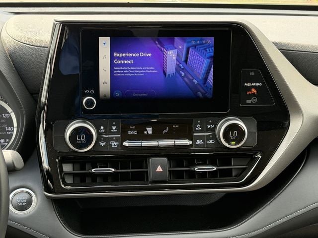 2025 Toyota HIGHLANDER LE