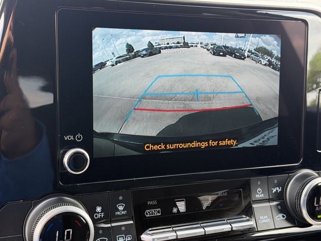 2025 Toyota HIGHLANDER LE