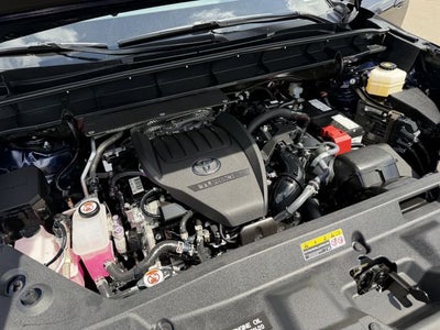2025 Toyota HIGHLANDER LE
