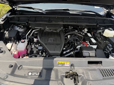 2025 Toyota Highlander LE