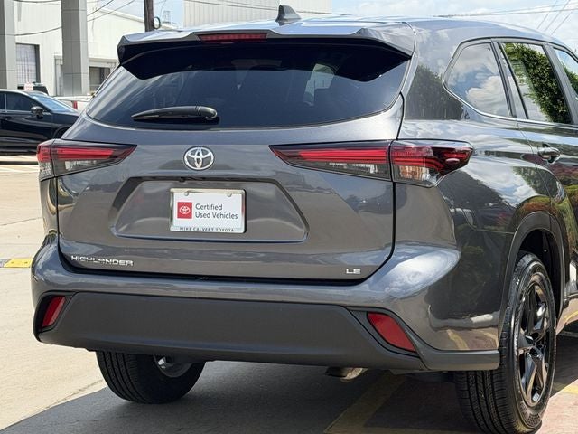 2025 Toyota Highlander LE