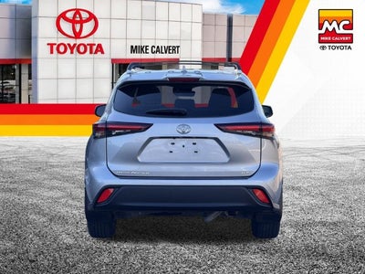 2024 Toyota Highlander XLE