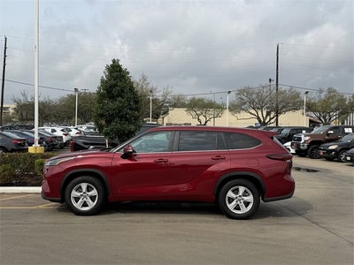 2024 Toyota HIGHLANDER LE