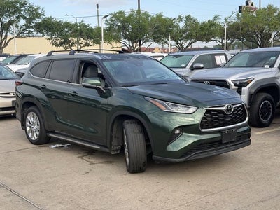 2024 Toyota HIGHLANDER Limited
