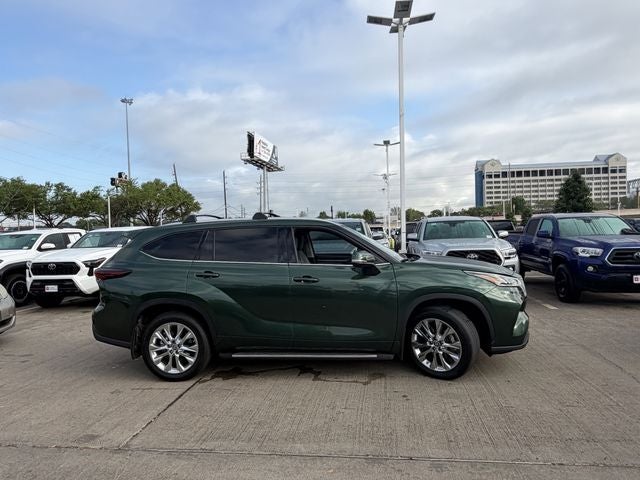 2024 Toyota HIGHLANDER Limited