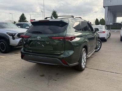 2024 Toyota HIGHLANDER Limited