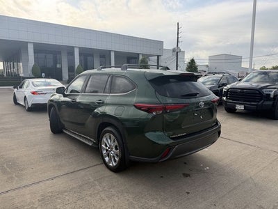 2024 Toyota HIGHLANDER Limited