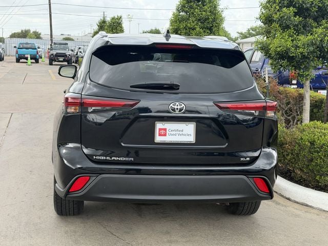 2024 Toyota HIGHLANDER XLE
