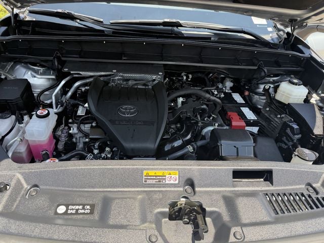 2025 Toyota HIGHLANDER LE