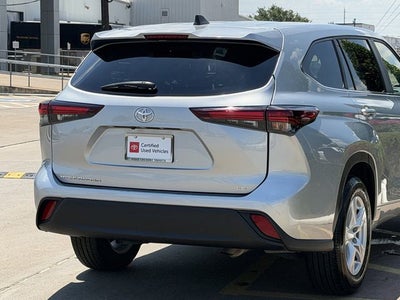 2025 Toyota HIGHLANDER LE
