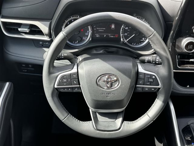 2025 Toyota Highlander LE