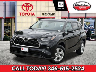 2024 Toyota HIGHLANDER LE