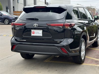 2024 Toyota HIGHLANDER LE