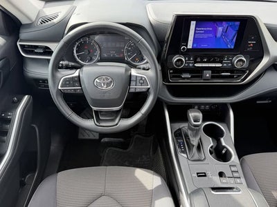 2025 Toyota HIGHLANDER LE