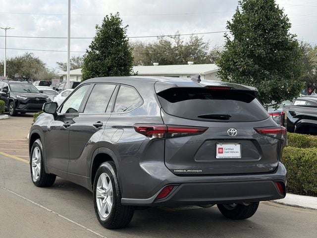 2025 Toyota HIGHLANDER LE