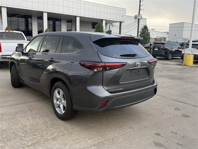 2025 Toyota HIGHLANDER LE