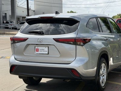 2024 Toyota HIGHLANDER LE