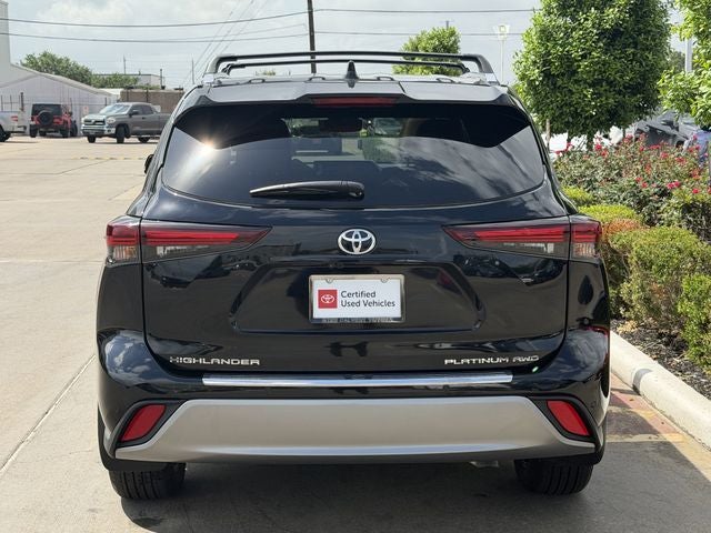 2025 Toyota HIGHLANDER Platinum