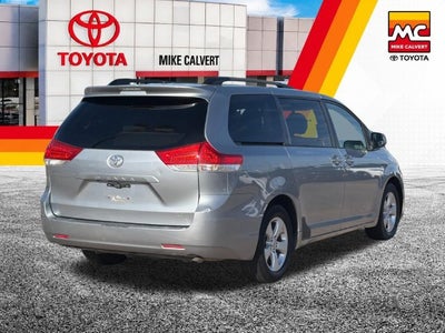 2012 Toyota SIENNA LE 3.5L LE 8 Passenger