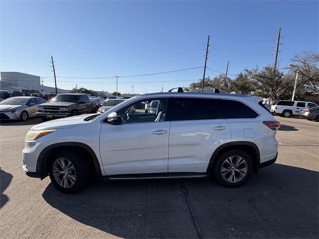 2015 Toyota HIGHLANDER XLE V6