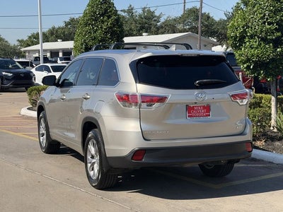 2015 Toyota HIGHLANDER XLE V6