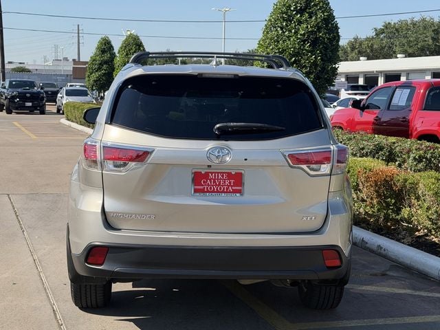 2015 Toyota HIGHLANDER XLE V6