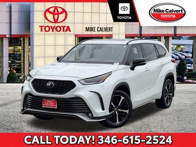 2022 Toyota HIGHLANDER XSE