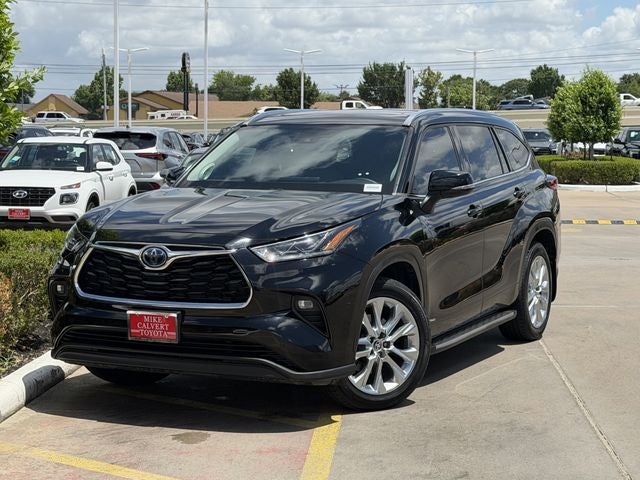 2022 Toyota Highlander Hybrid Limited