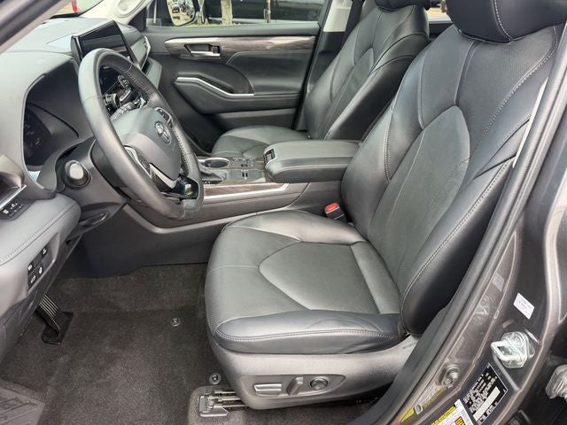 2023 Toyota HIGHLANDER HYBRD Limited