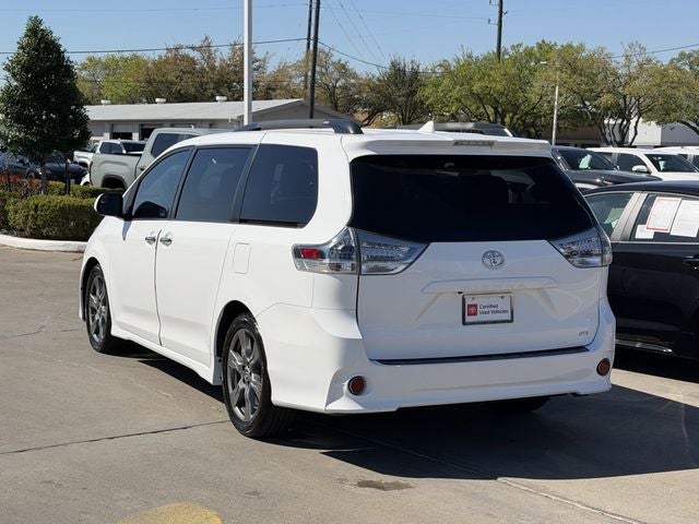 2020 Toyota SIENNA SE 3.5L SE 8 Passenger