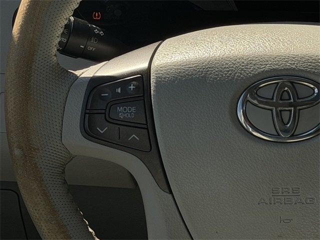 2012 Toyota SIENNA XLE 3.5L XLE 8 Passenger