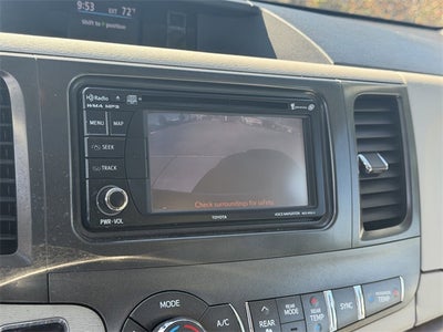 2012 Toyota SIENNA XLE 3.5L XLE 8 Passenger