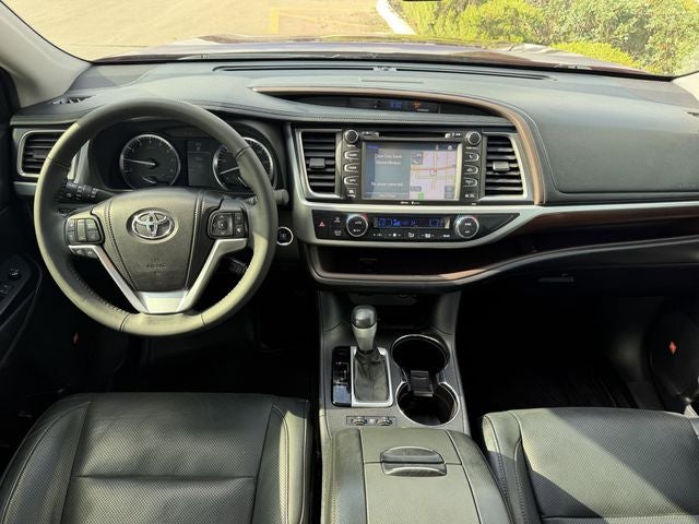 2015 Toyota HIGHLANDER Limited