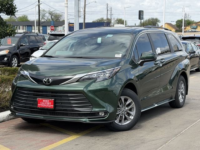 2026 Toyota Sienna XLE