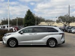 2024 Toyota SIENNA XLE XLE 8 Passenger