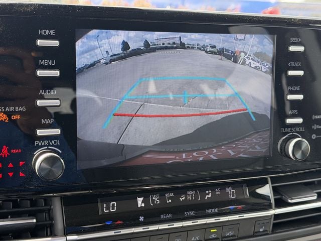 2023 Toyota SIENNA XLE XLE 8 Passenger