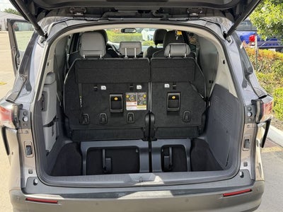 2023 Toyota SIENNA XLE XLE 8 Passenger